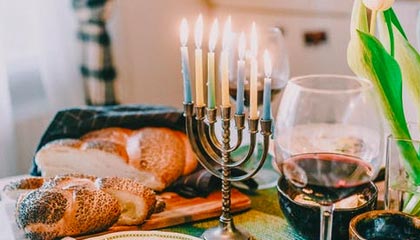 星空体育在线登录-勇士快攻打出节奏击败灰熊，勇士打法