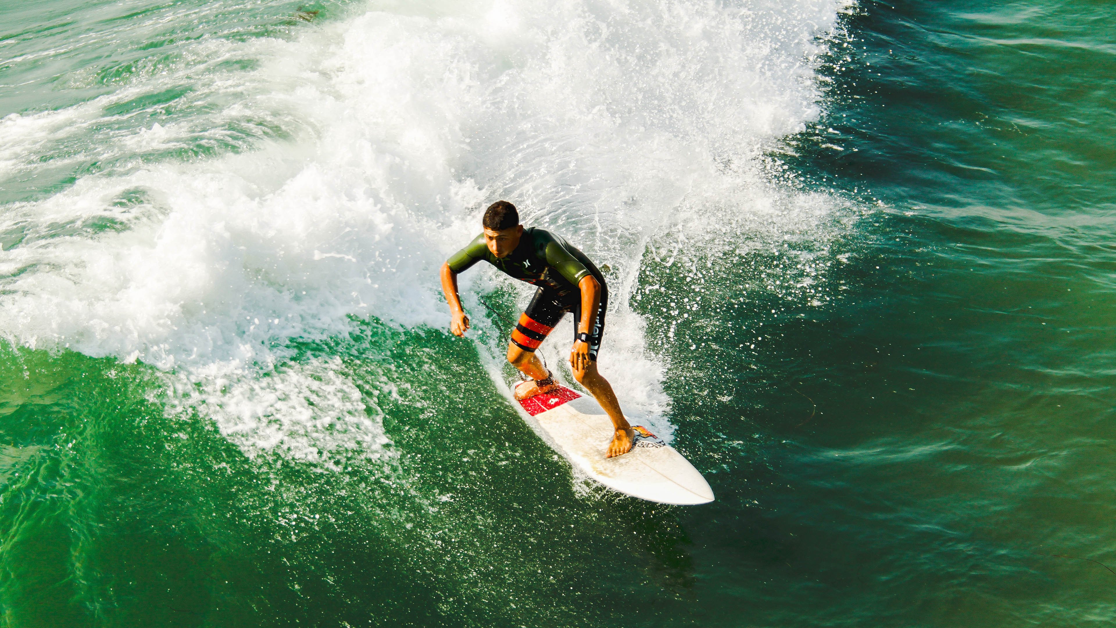 意外田径运动员抵达延误错过检录,运动员失误瞬间